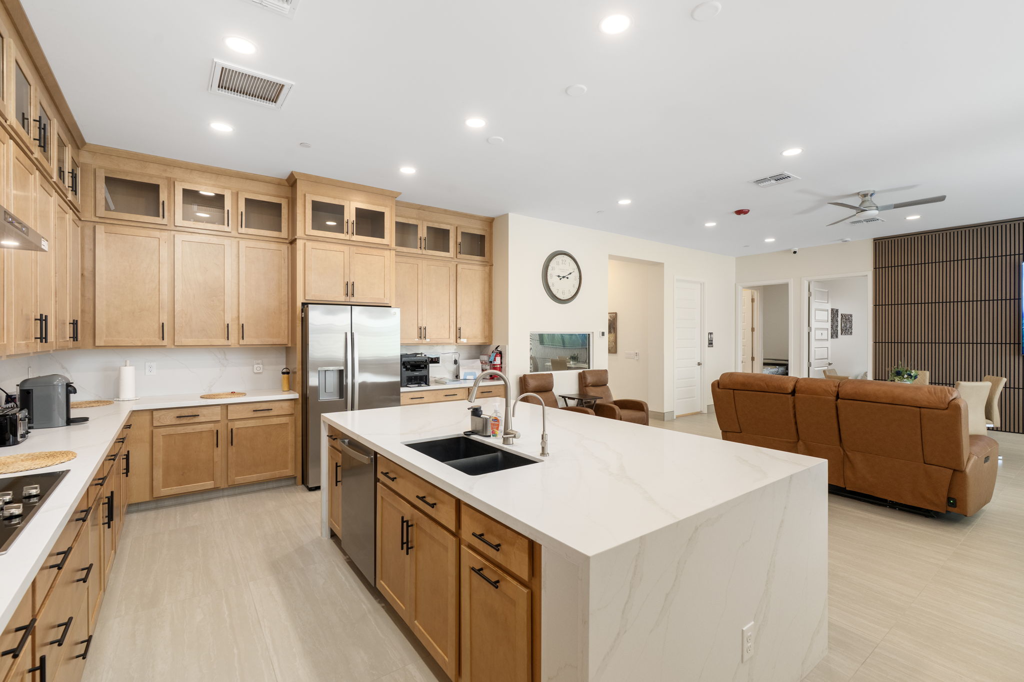 Spacious Community Kitchen