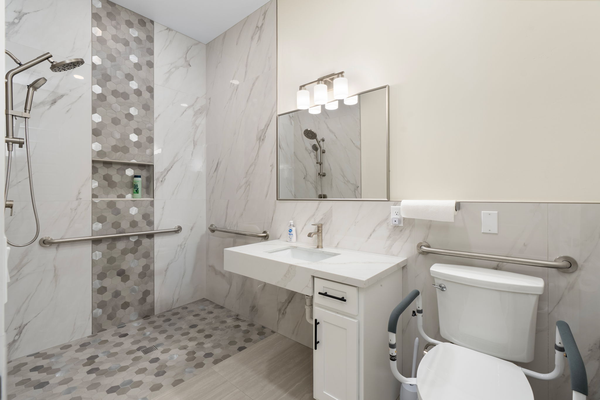 Large, Accessible Showers