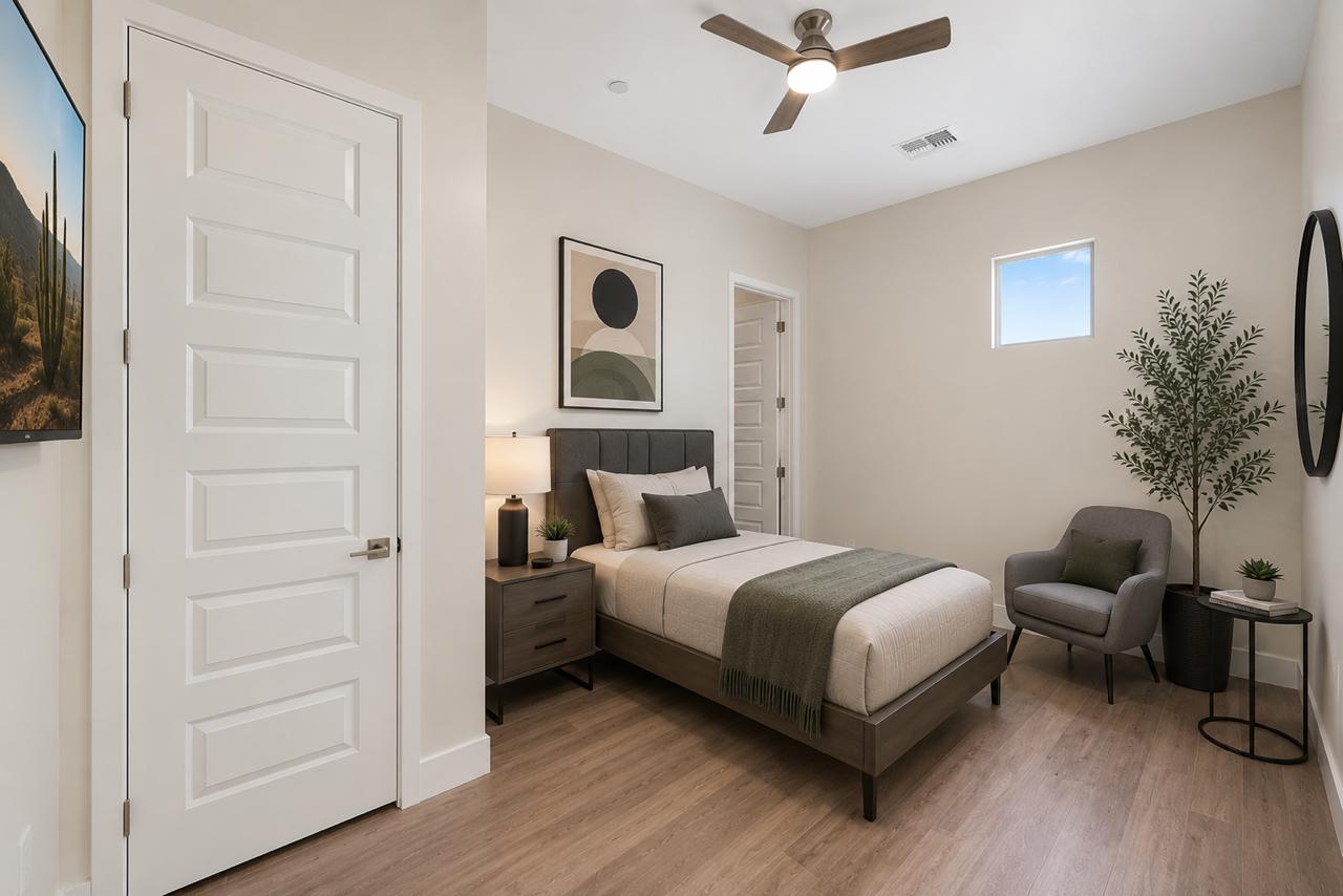 Bright Private Bedroom